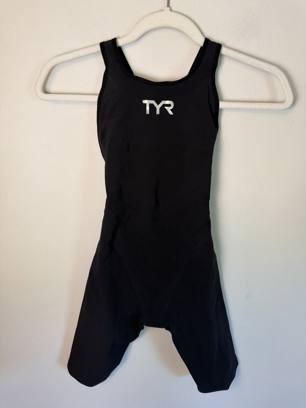 TYR WOMEN'S VENZO Open Back Black TECH SUIT Sz 23 EUC